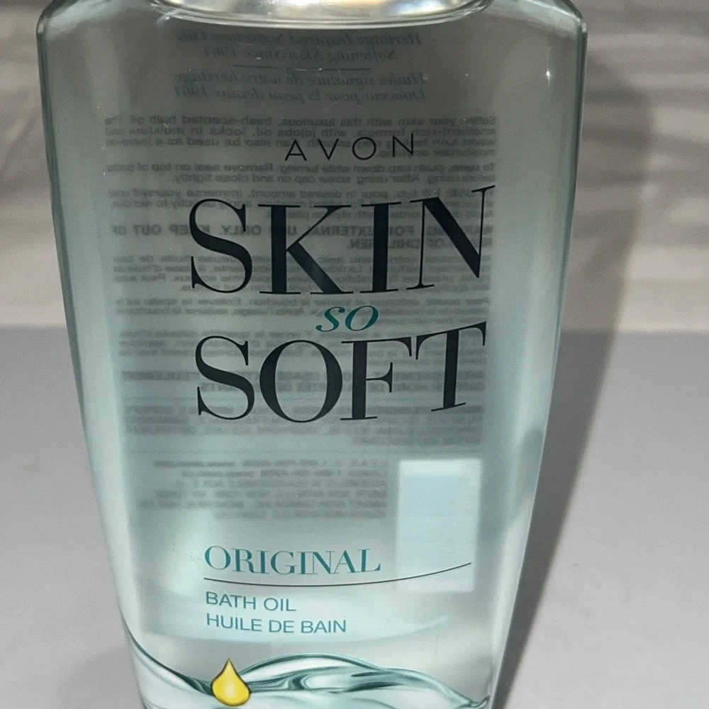 Avon Skin so Soft 16.9oz Unisex Original Bath Oil Bottle New Sealed